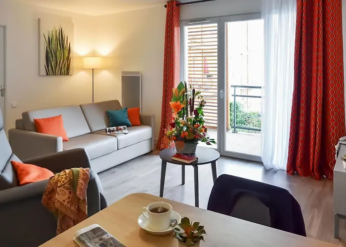 Апартаменты Residence Les Rives Du Cher A Montlucon