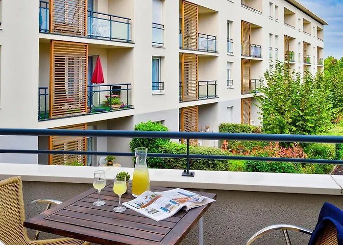 Апартаменты Residence Les Rives Du Cher A Montlucon